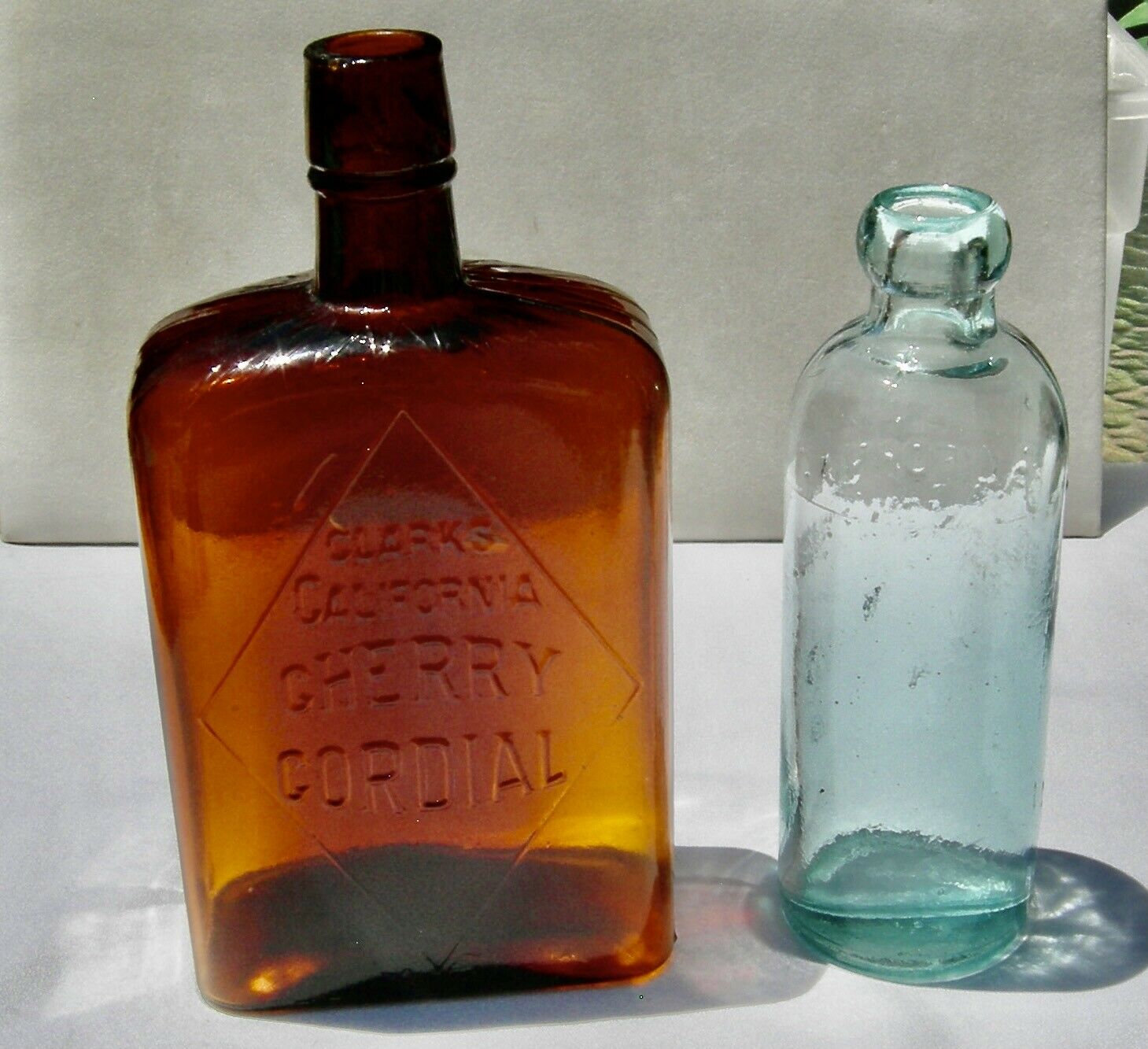 Ca 1890s "clarks California Cherry Cordial" Western Reddish Amber Liquor Bottle