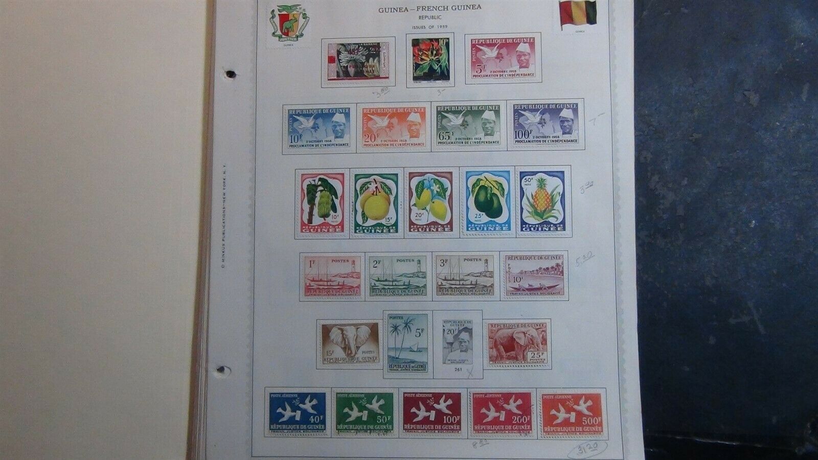 Fr. Guinea stamp collection on Minkus pages/stamps to 1993 w/ many 100's